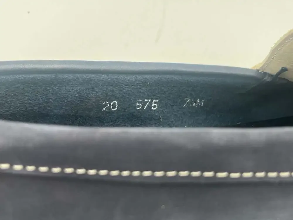 Johnston & Murphy Fringe Loafer, Navy and Beige Suede, Size 7.5 M made in Italy